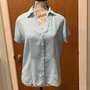 Light Blue Matte Silk Women's Medium Button-Up Short Sleeve Blouse Top Shirt